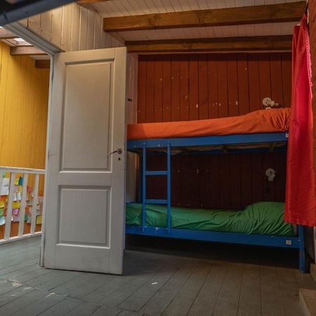 Alhue Patagonia Hostel San Martin de los Andes Exterior photo