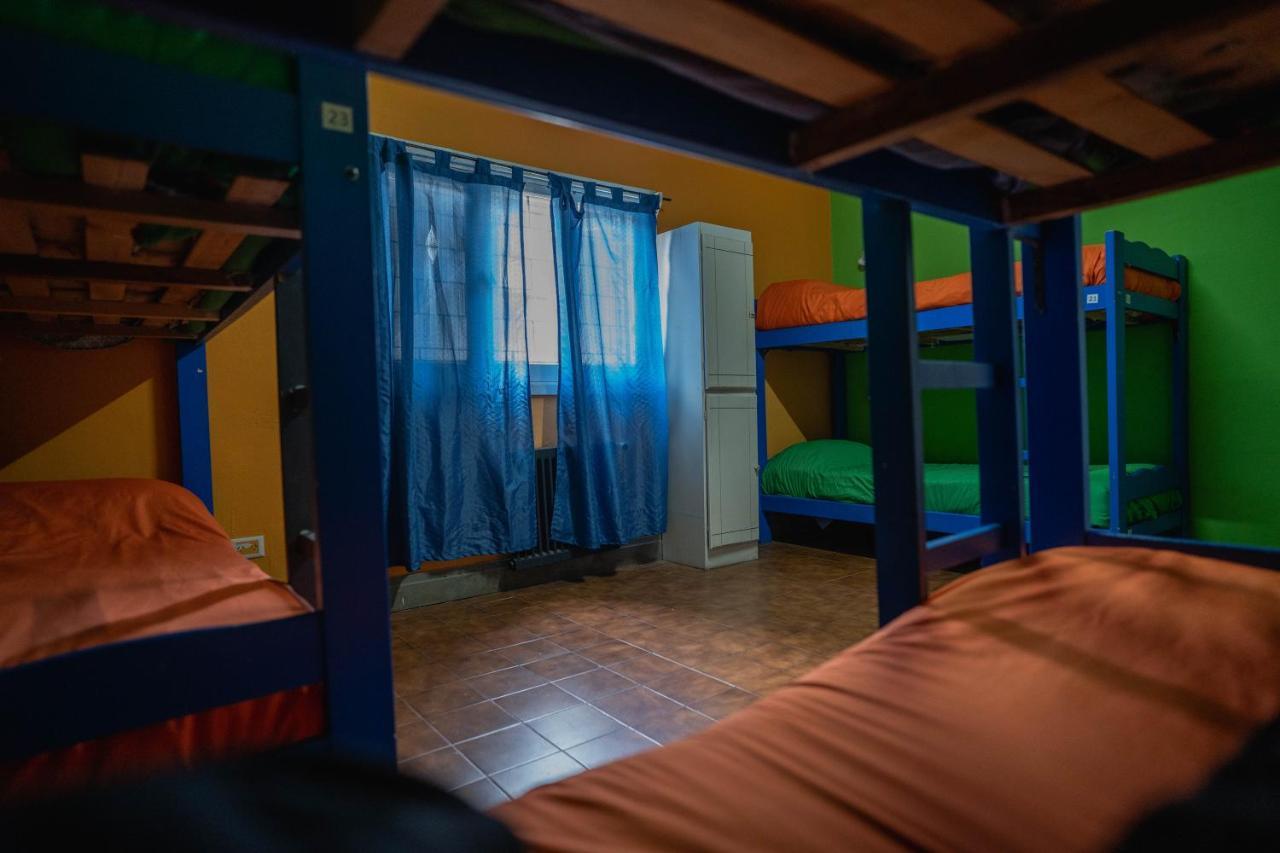 Alhue Patagonia Hostel San Martin de los Andes Exterior photo