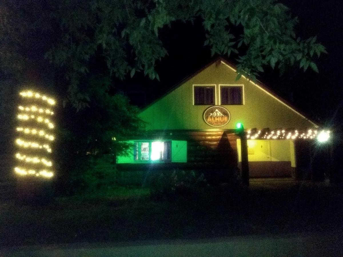 Alhue Patagonia Hostel San Martin de los Andes Exterior photo